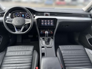 Volkswagen Passat B8 2022 Volkswagen Passat GTE Virtual Matrix Tempomat ACC DCC Serwis ASO Fv23, zdjęcie 8