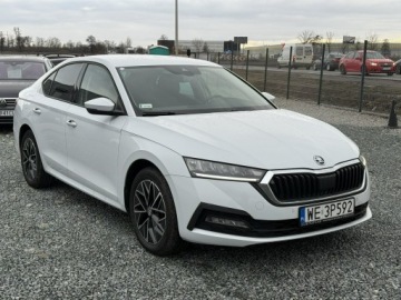 Skoda Octavia IV Liftback 2.0 TDI 115KM 2021 Škoda Octavia Skoda Octavia 2.0TDi 150KM 2021, zdjęcie 2