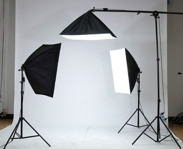 НАБОР НЕПРЕРЫВНОГО СВЕТА + СОФТБОКС Штатив 50x70, 600 Вт