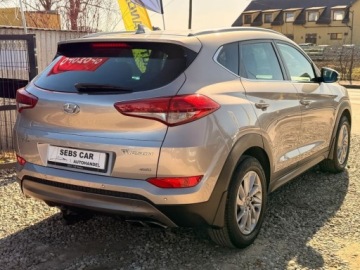 Hyundai Tucson III SUV 1.6 T-GDI 177KM 2015 Hyundai Tucson 4x4 Boagata wersja Hak 1.6 Benzyna 177KM, zdjęcie 2