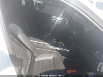 Mercedes Klasa E W213 2016 Mercedes-Benz Klasa E Mercedes-Benz E-Class 3.5 Benzyna 302KM, zdjęcie 8