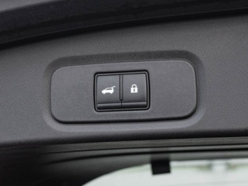 Nissan Qashqai III Crossover 1.3 DIG-T MHEV 158KM 2023 Nissan Qashqai CB808PY#1.3 DIG-T mHEV Tekna+, zdjęcie 29