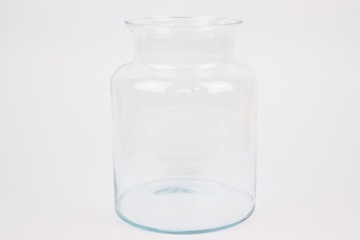 Хорошая банка с пробковой крышкой. Лес в банке.