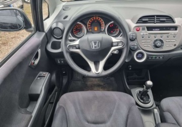 Honda Jazz III 1.4 i-VTEC 100KM 2009 Honda Jazz Honda Jazz 1.4 i-VTEC Elegance 1.3 Benzyna 100KM, zdjęcie 22