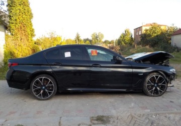 BMW Seria 5 G30-G31 2022 BMW Seria 5 Plug-in Okazja 2.0 Hybryda Plug-in 190KM, zdjęcie 14