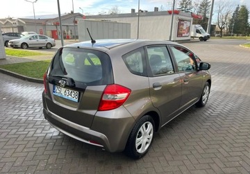 Honda Jazz III 1.2 i-VTEC 90KM 2013 Honda Jazz Sprowadzona Zarejestrowana.klima. 1.2 Benzyna 90KM, zdjęcie 4