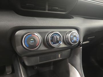 Toyota Yaris IV Hatchback 1.5 Dynamic Force 125KM 2023 Toyota Yaris 1,5-Dual-VVT-iE IV (2020-) Yaris COMF, zdjęcie 24