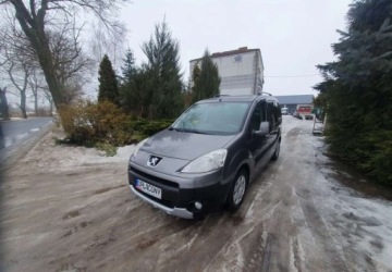 Peugeot Partner II Furgon 1.6 HDi FAP 110KM 2011 Peugeot Partner Peugeot Partner 1.6 Diesel 110KM