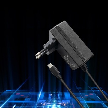 Qoltec Ładowarka Super FAST PD do Raspberry PI 5 USB-C 27W 5.1V 5A Czarna