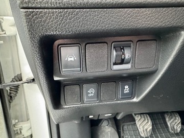 Nissan Qashqai II Crossover 1.2 DIG-T 115KM 2017 Nissan Qashqai 115KM Kamery 360 Panorama Keyless Go Oryginalny Lakier, zdjęcie 19