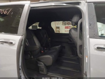 Toyota Sienna III 2025 Toyota Sienna Woodland Edition 2025 2.5 Hybryda 245KM, zdjęcie 13