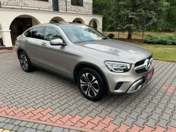 Mercedes GLC C253 Coupe Facelifting 2.0 200d 163KM 2020 Mercedes GLC 200 d Coupe Skóry CarPlay Hak FV23%