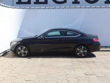 Mercedes Klasa C W205 Coupe Facelifting 1.6 180 156KM 2020 Mercedes C C 180, Salon Polska, Skóra, Navi, zdjęcie 2
