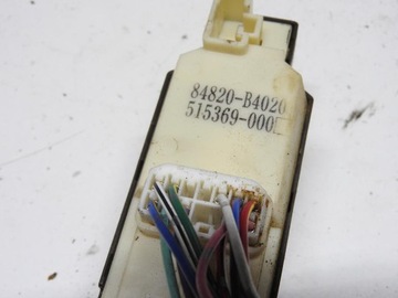 DAIHATSU TERIOS II 06-09 PŘEPÍNAČ SKEL 84820-B4020