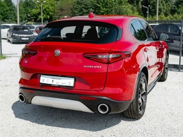 Alfa Romeo Stelvio SUV Facelifting 2.0 Turbo 200KM 2021 Alfa Romeo Stelvio WD4400S#2.0 Turbo TI Q4, zdjęcie 4