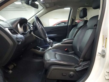 Dodge Journey 2019 Dodge Journey 3.6 V6 283 KM, 4x4, wersja GT, produkcja 122019, male uszkod, zdjęcie 4