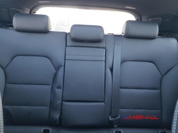 Mercedes GLA I 2019 Mercedes-Benz GLA 2019 r. 2,0L 250 FWD 2.0 Benzyna 208KM, zdjęcie 9