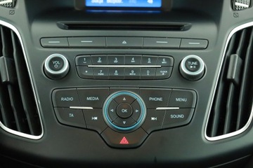 Ford Focus III Kombi Facelifting 1.5 TDCi 120KM 2017 Ford Focus 1.5 TDCi, Salon Polska, Serwis ASO, zdjęcie 10
