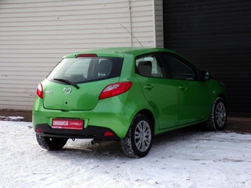 Mazda 2 II Hatchback 5d 1.3 86KM 2009 Mazda 2 Klimatyzacja / Gwarancja / 1.3 / 85KM, zdjęcie 5