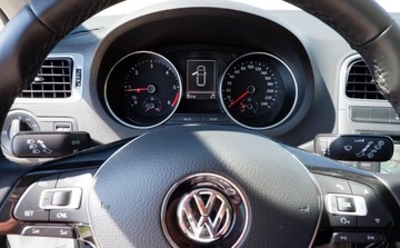 Volkswagen Polo V Hatchback 3d Facelifting 1.4 TDI BlueMotion Technology 90KM 2016 Volkswagen Polo Nawigacja Alufelgi Klimatyzacj..., zdjęcie 14