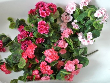 PELARGONIA sztuczna BUKIET wisząca czerwona
