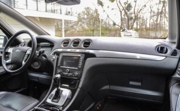 Ford S-Max I Van Facelifting 2.0 Duratorq TDCi DPF 140KM 2011 Ford S-Max 2,0TDCI Automat Lift Skory 2.0 Diesel 140KM, zdjęcie 9