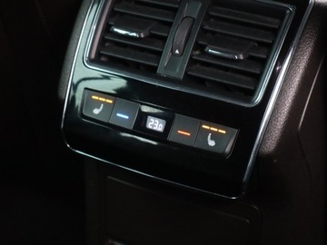 Skoda Superb III Kombi 2.0 TDI 190KM 2015 Skoda Superb 2.0 TDI, Salon Polska, 187 KM, Skóra, zdjęcie 22