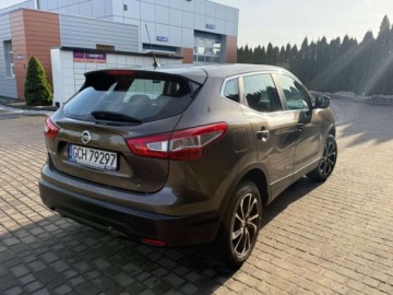 Nissan Qashqai II Crossover 1.2 DIG-T 115KM 2015 Nissan Qashqai Sliczny Qashqai 1.2Benz.115KM Navi Kamera Grzane Fotele Par, zdjęcie 3