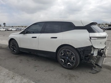 BMW iX 2022 BMW iX xDrive50 2022 Elektryczny 516KM, zdjęcie 1