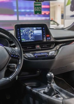 Toyota C-HR I Crossover 1.2L Turbo 116KM 2016 Toyota C-HR 1.2 T Premium 1.2 Benzyna 116KM, zdjęcie 35