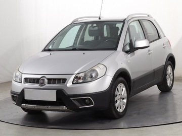 Fiat Sedici 1.6 16v 120KM 2011 Fiat Sedici 1.6, Klima, Klimatronic, Parktronic, zdjęcie 1