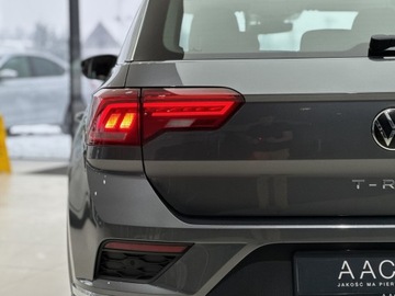 Volkswagen T-Roc I SUV 1.5 TSI ACT 150KM 2021 Volkswagen T-Roc Advance / Podgrzewane fotele / AC, zdjęcie 35