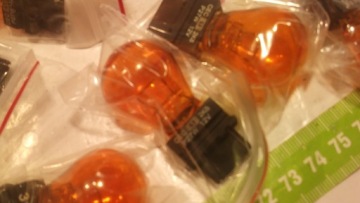 Автомобильная лампа 12V P27W ORANGE США