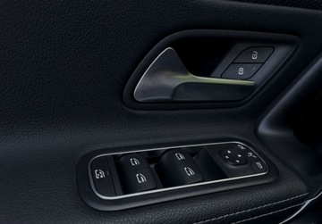 Mercedes Klasa A W177/V177 Hatchback 1.5 180d 116KM 2018 Mercedes-Benz Klasa A kamera 1.5D NAVI gwarancja LED virtual, zdjęcie 34