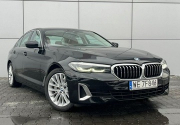 BMW Seria 5 G30-G31 Limuzyna Facelifting 2.0 530i 252KM 2022 BMW Seria 5 xDrive Automat Brazowa Skora Navi Ambiente Kamera FV23, zdjęcie 4