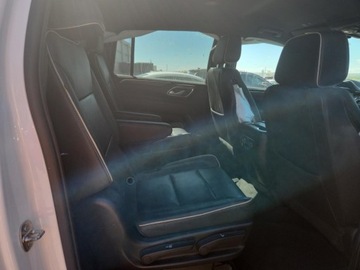 Chevrolet Suburban GMT900 2023 Chevrolet Suburban C1500 Premier 2023 5.3 Benzyna 355KM, zdjęcie 11