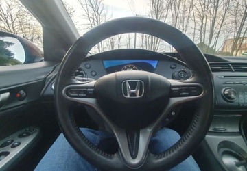 Honda Civic VIII Hatchback 3d 1.4 i-VTEC 100KM 2011 Honda Civic Honda Civic 1.4 Comfort 1.3 Benzyna 100KM, zdjęcie 13