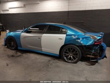 Dodge Charger VII 2016 Dodge Charger 2016 Dodge Charger 4dr Sdn SRT 392 RWD 6.4 Benzyna 485KM, zdjęcie 2