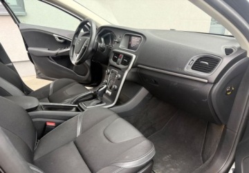 Volvo V40 II Hatchback Facelifting 2.0 D3 150KM 2019 Volvo V40 salon PL FV VAT 23 bezwypadkowy po serwisie duzy ekran, zdjęcie 19