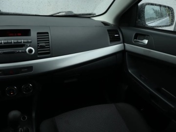 Mitsubishi Lancer IX Sportback 1.8 DID MIVEC 150KM 2010 Mitsubishi Lancer 1.8 DI-D+, Salon Polska, Klima, zdjęcie 7