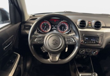 Suzuki Swift VI Hatchback Facelifting 1.2 DualJet SHVS 83KM 2021 Suzuki Swift VAT 23 Premium 1.2 hybrid 83KM M5 2021 r., Salon PL, I wlasci, zdjęcie 17
