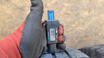 Michelin Agilis Camping 215/70R15 109 Q (C)