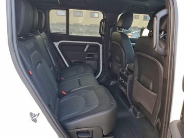 Land Rover Defender IV (L663) 2023 Land Rover Defender 110 X-Dynamic Se 2023 3.0 Benzyna 395KM, zdjęcie 1