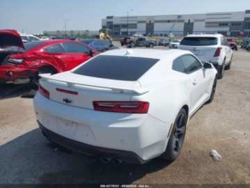 Chevrolet Camaro VI Coupe 6.2 455KM 2018 Chevrolet Camaro 2018 Chevrolet Camaro 2dr Cpe 2SS 6.2 Benzyna 455KM, zdjęcie 4