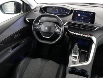 Peugeot 3008 II Crossover 1.2 PureTech 130KM 2018 Peugeot 3008 1.2 PureTech, Automat, Skóra, Navi, zdjęcie 6