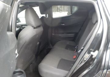 Toyota C-HR I Crossover Facelifting 1.8 Hybrid 122KM 2023 Toyota C-HR Okazja 1.8 Hybryda 122KM, zdjęcie 25