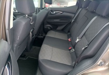 Nissan Qashqai II Crossover 1.2 DIG-T 115KM 2016 Nissan Qashqai Kamery 350 Panorama Pod.fotele Od RiA 1.2 Benzyna 115KM, zdjęcie 9