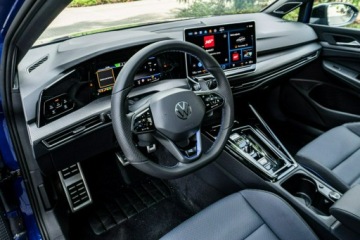 Volkswagen Golf VIII R Facelifting 2.0 TSI 333KM 2026 Volkswagen Golf R 2.0 TSI 4Motion 333 KM DSG, zdjęcie 15