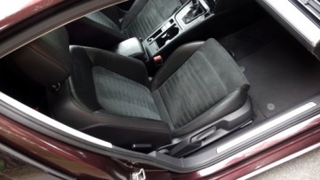 Volkswagen Passat B8 Variant 2.0 TDI 150KM 2015 .. 3 strefowy klimatronik .. Lampy Full Led .. Grzane Fotele PRZÓD i Tył, zdjęcie 14