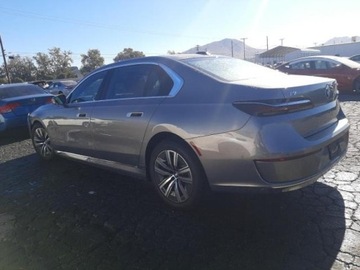 BMW 2024 BMW i7 edrive50, 2024r., 4x4, zdjęcie 3